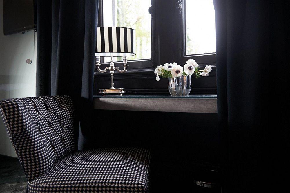 Maison D'Anthouard Ecully Bagian luar foto