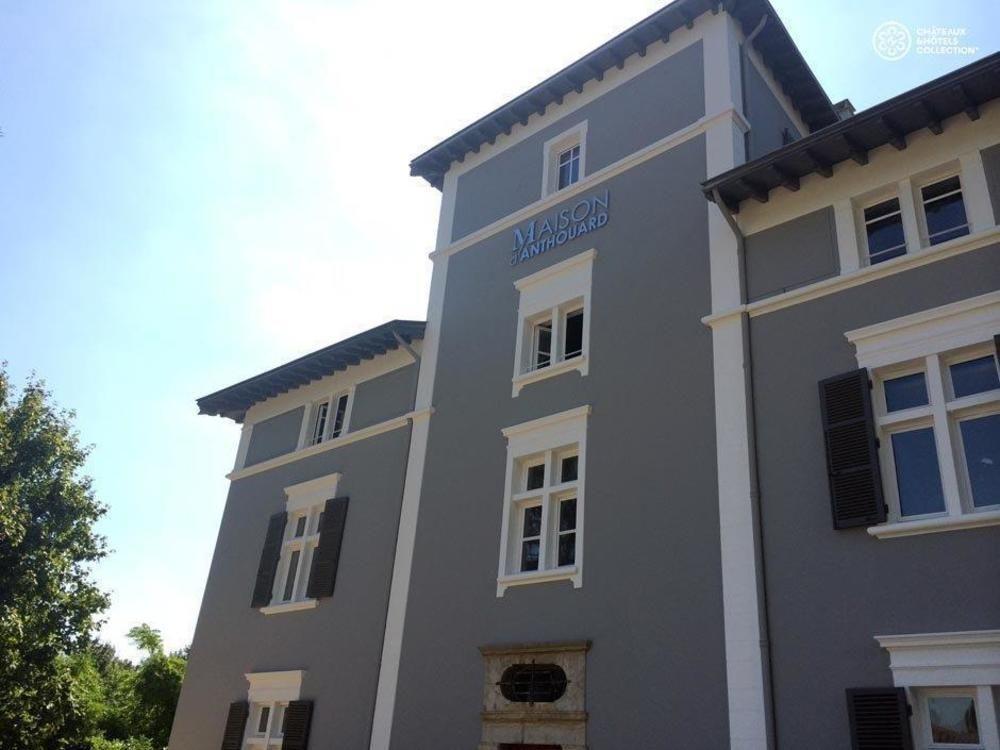 Maison D'Anthouard Ecully Bagian luar foto