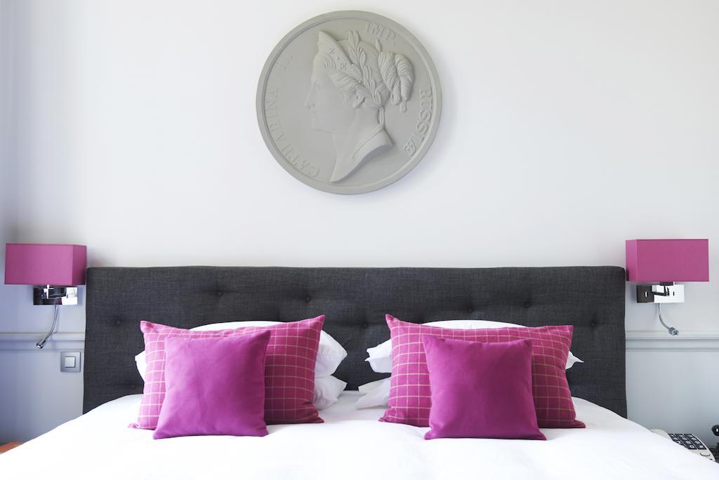 Maison D'Anthouard Ecully Bagian luar foto